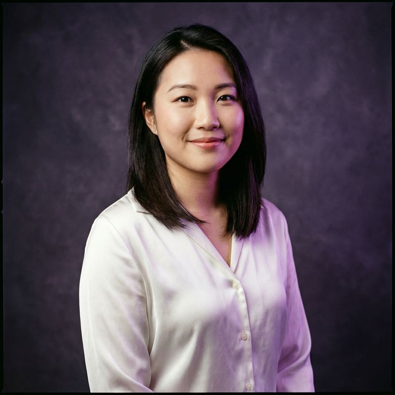 17c一起草社区顾问苏婉清